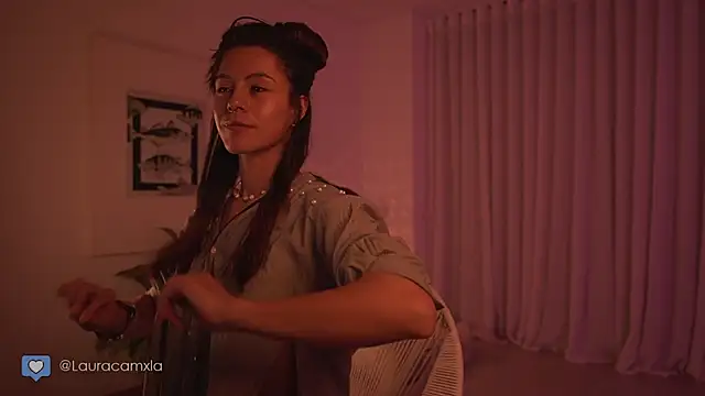 Colouristic online show from 01-10-26, 03:02