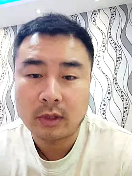 Snapshot of guozuo chatting on 02-05-26, 01:51 guozuo online show from 02-05-26, 01:51