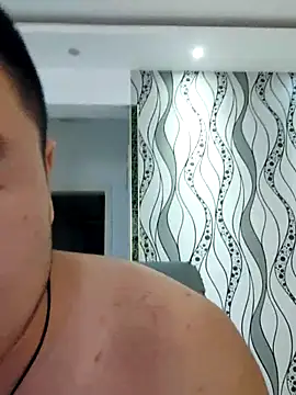 guozuo online show from 06-30-26, 02:39
