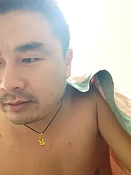 guozuo online show from 10-13-25, 04:08