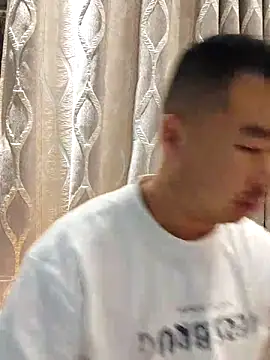 guozuo online show from 08-02-26, 01:42