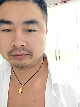 guozuo online show from 10-03-25, 01:34