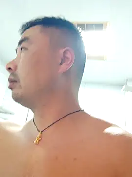 guozuo online show from 10-20-25, 03:23