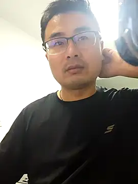 guozuo online show from 12-17-24, 12:11