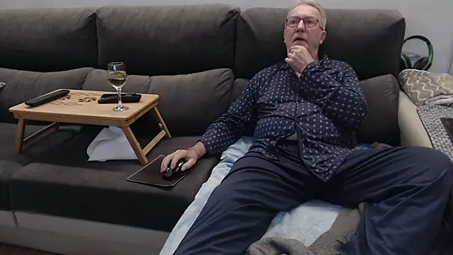 Nudelschwanz online show from 02-21-26, 10:12