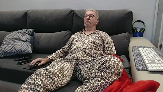 Nudelschwanz online show from 02-08-26, 06:44