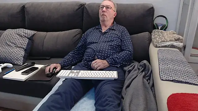 Nudelschwanz online show from 02-12-26, 07:19