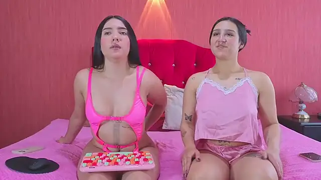 Isa And Natasha online show from 10-24-25, 01:32