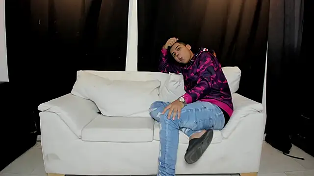 self love46 online show from 10-24-25, 07:35