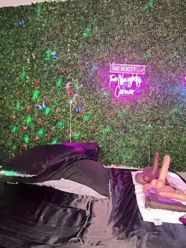 ThickAssRena online show from 04-30-26, 07:26