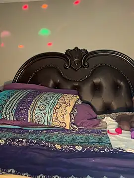 ThickAssRena online show from 06-12-26, 05:27