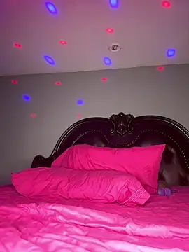 ThickAssRena online show from 11-30-25, 12:33