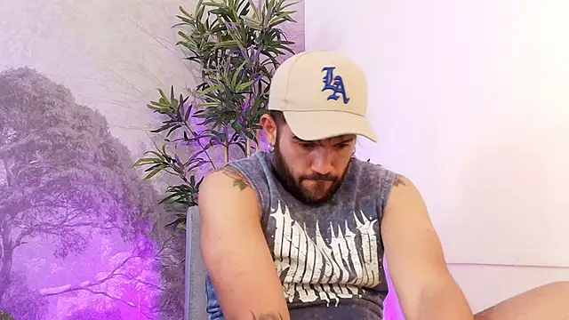 jonathan rivers online show from 12-04-25, 07:35