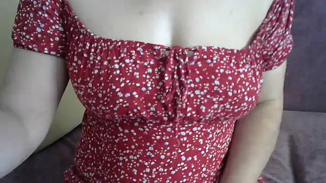 Snapshot of Sugar-girll chatting on 09-21-25, 04:28 Sugar-girll online show from 09-21-25, 04:28