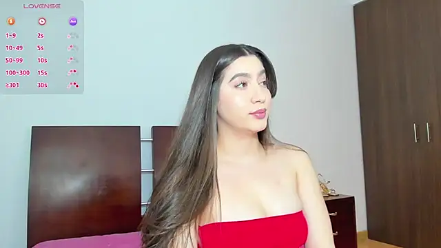 Snapshot of alice-love1 chatting on 07-07-26, 10:46 alice-love1 online show from 07-07-26, 10:46
