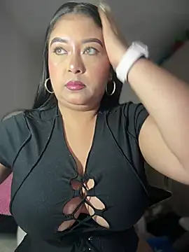 cami ortiz   online show from 03-01-25, 03:32