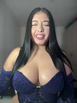 cami ortiz   online show from 03-06-25, 03:13