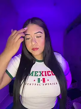 Snapshot of cami_ortiz__ chatting on 07-05-26, 10:16 cami ortiz online show from 07-05-26, 10:16