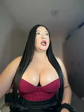 Snapshot of cami_ortiz__ chatting on 03-04-26, 04:42 cami ortiz online show from 03-04-26, 04:42