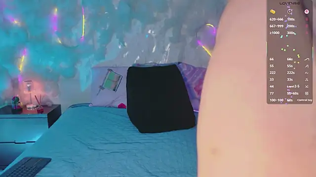 emmajohnss online show from 03-28-26, 04:46