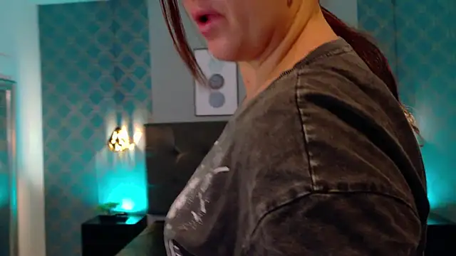 Madisonsmiith online show from 12-16-25, 09:24