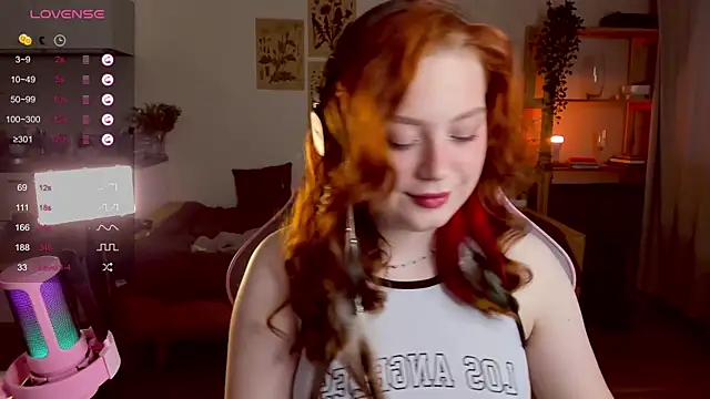 Sofy Benson online show from 11-30-25, 12:28