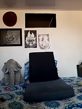 cosmicwind online show from 10-16-25, 04:59