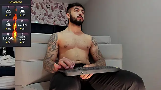 Snapshot of MarkWalker__ chatting on 02-16-26, 10:03 MarkWalker online show from 02-16-26, 10:03