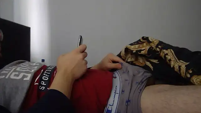 MontanaHamburg online show from 12-15-24, 11:55