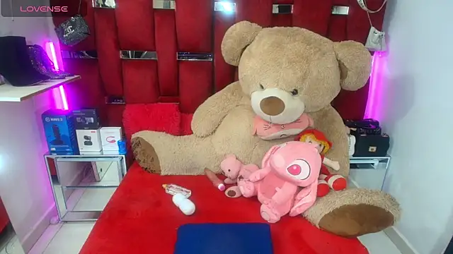 Ginna doll online show from 02-08-26, 01:25