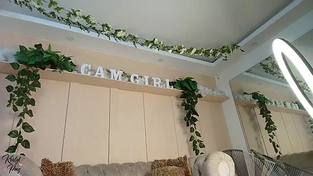 kristyl paez online show from 02-09-26, 07:56