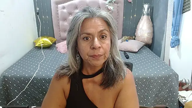 Snapshot of lalisha_96 chatting on 04-21-26, 01:53 lalisha 96 online show from 04-21-26, 01:53
