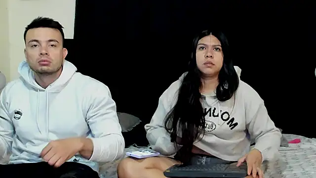 lissandthor13 online show from 12-15-25, 10:54