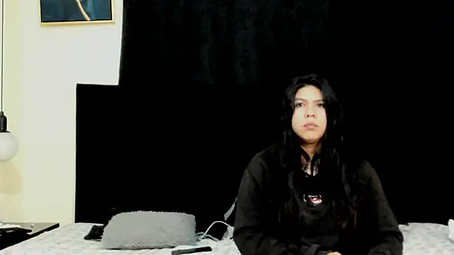 lissandthor13 online show from 10-14-25, 10:49