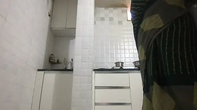 Riyasingh9 online show from 12-23-25, 04:23