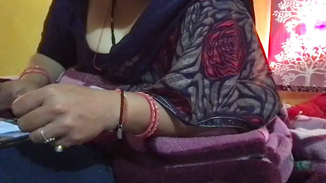 Riyasingh9 online show from 11-04-25, 04:38