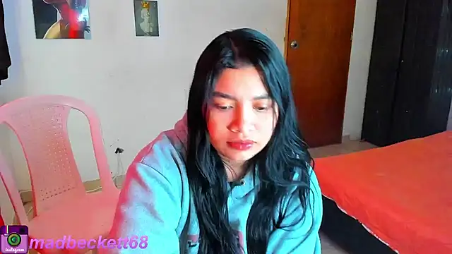 Snapshot of madiison_beckett1 chatting on 02-16-25, 11:38 madiison beckett1 online show from 02-16-25, 11:38