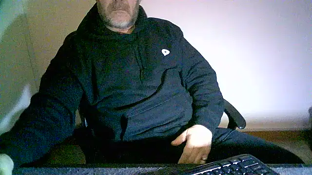 Greek Passion online show from 12-21-25, 01:13