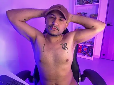 Snapshot of nicolas_cox chatting on 04-15-26, 11:16 nicolas cox online show from 04-15-26, 11:16