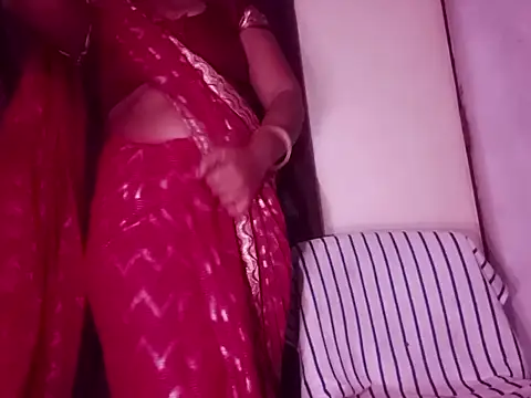 Snapshot of YUKTAPOWER chatting on 02-25-25, 01:30 YUKTAPOWER online show from 02-25-25, 01:30