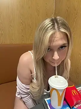 CherryAuroraa online show from 02-15-26, 08:30