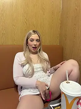 CherryAuroraa online show from 03-21-26, 01:15