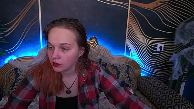 Snapshot of SunShineLolaa chatting on 10-23-25, 02:49 SunShineLolaa online show from 10-23-25, 02:49