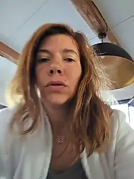 Lina lou4 online show from 06-01-26, 05:29