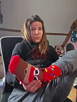 Lina lou4 online show from 11-29-25, 02:17