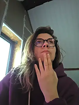 Lina lou4 online show from 02-15-26, 03:44