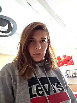 Lina lou4 online show from 10-05-25, 12:29