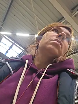 Lina lou4 online show from 12-05-25, 10:25