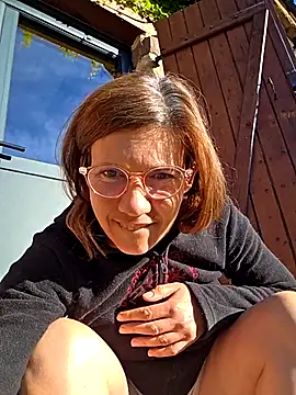 Lina lou4 online show from 10-08-25, 07:54