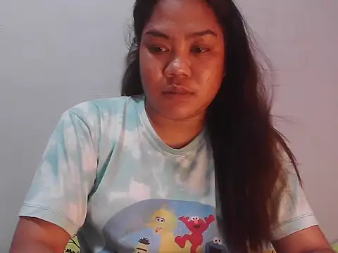 Snapshot of xxsam_69xx chatting on 10-16-25, 03:48 xxsam 69xx online show from 10-16-25, 03:48